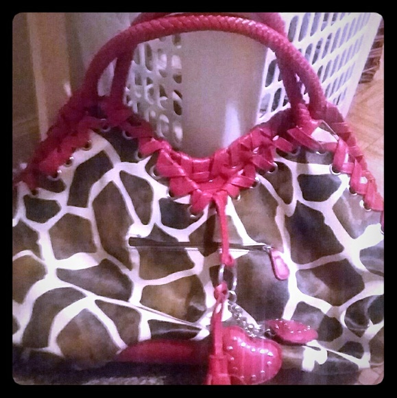 Purse - Picture 1 of 1